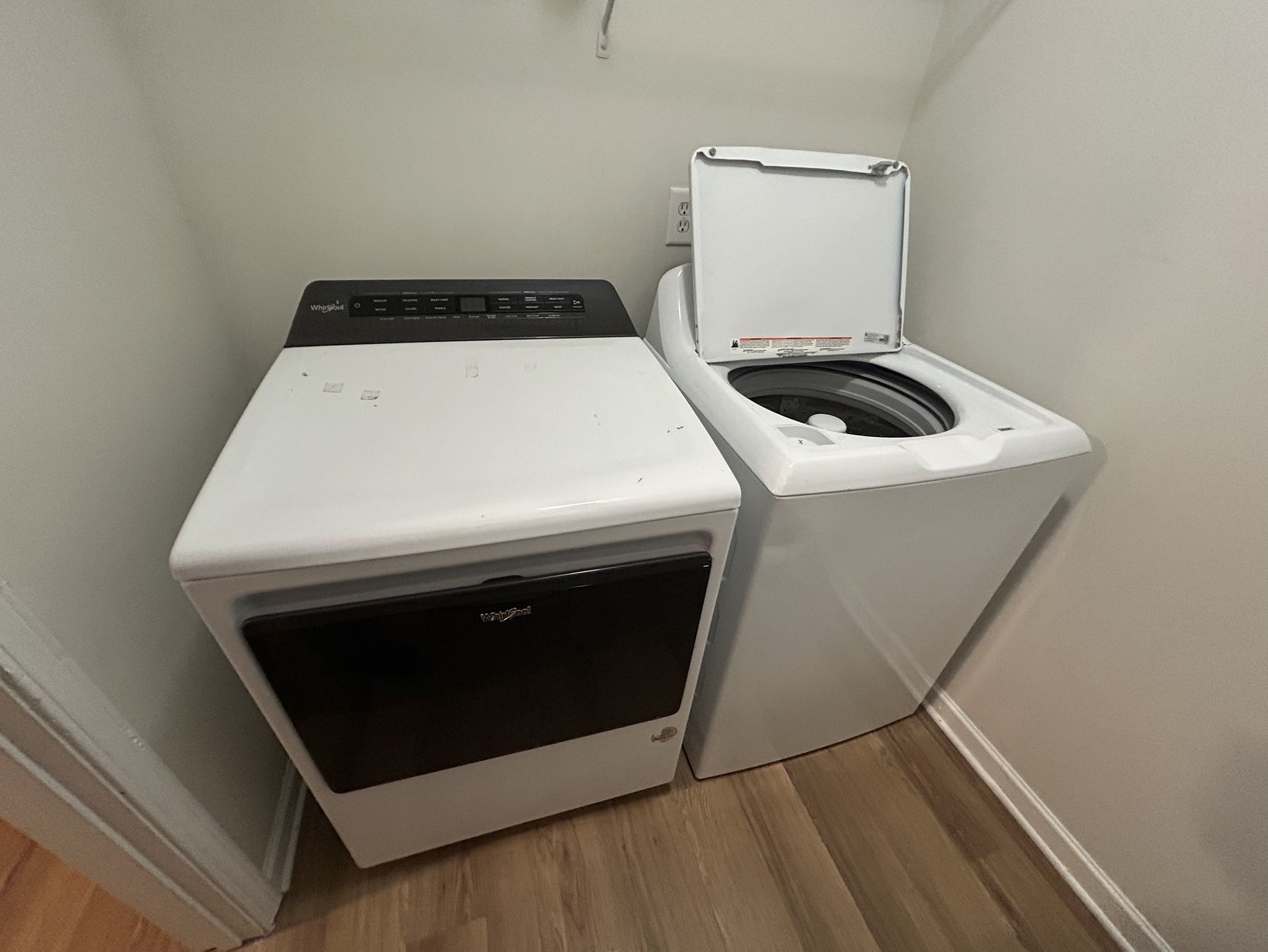 Washer and dryer set