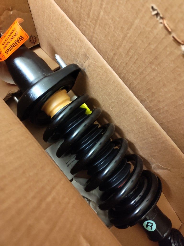 Monroe Quick Struts Chevy Trailblazer 2wd 02-07