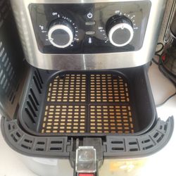 Brand New Insignia Air Fryer