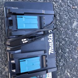 Makita 18 Volts Dual Charger 