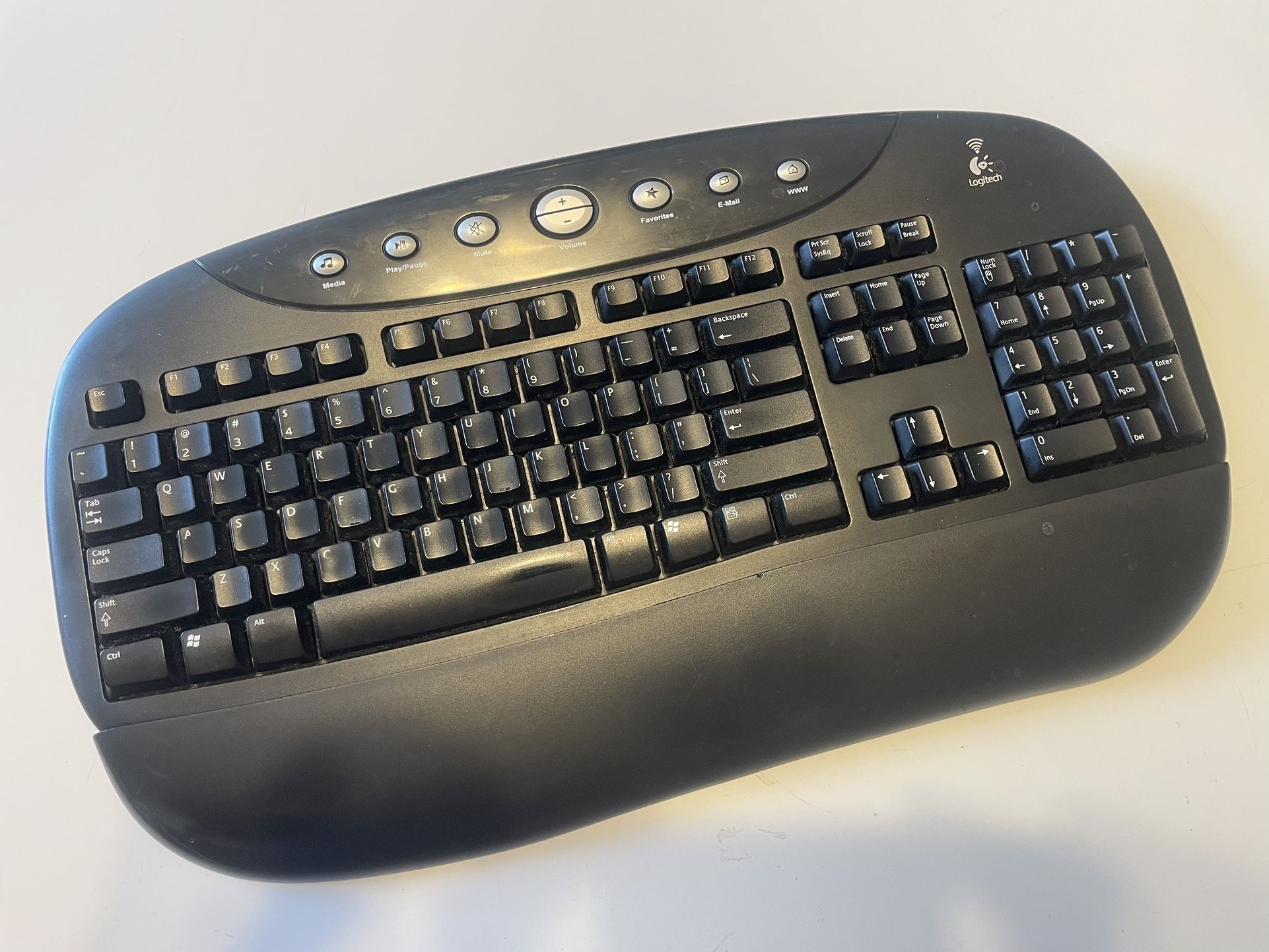 Computer Keyboard Logitech