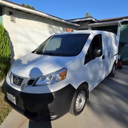 2014 Nissan Nv200