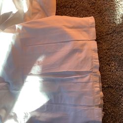 FULL, DOUBLE BED WHITE COTTON BOX PLEATED BED SKIRT. 14” DROP. LIKE NEW.