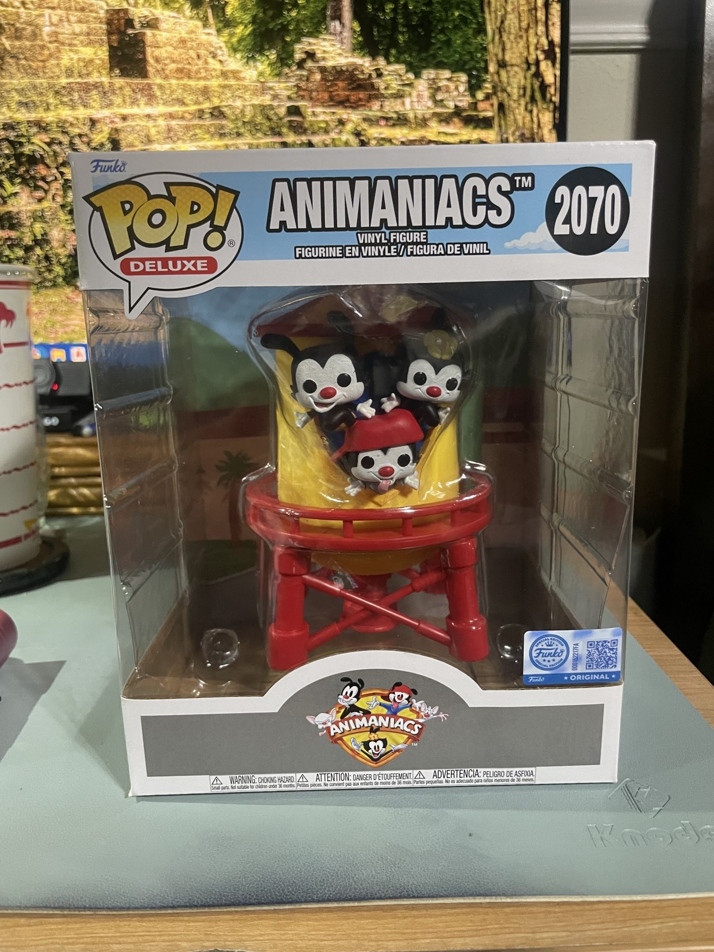 Funko Pop Vinyl Deluxe Animaniacs In Warner Bros Water Tower #2070 Shop Exclusive Limited Edition