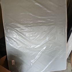 Queen Size Englander Pillow Top Mattress