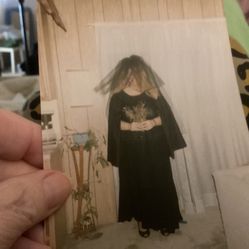 VARIOUS HALLOWEEN COSTUMES