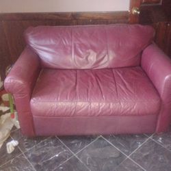 Love Seat And Lg Chair