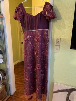 Prom dress burgundy color PETITE XL w/FREE clutch