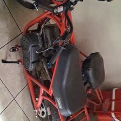 Colmen Powersport Mini Bike 