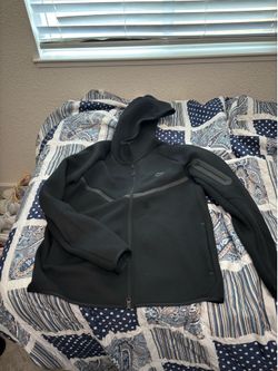 Nike Tech fleece(All Black)Size L