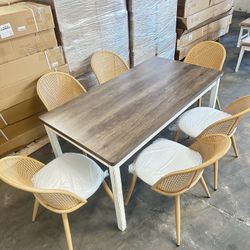 7pc Dining Table And Chairs Set 