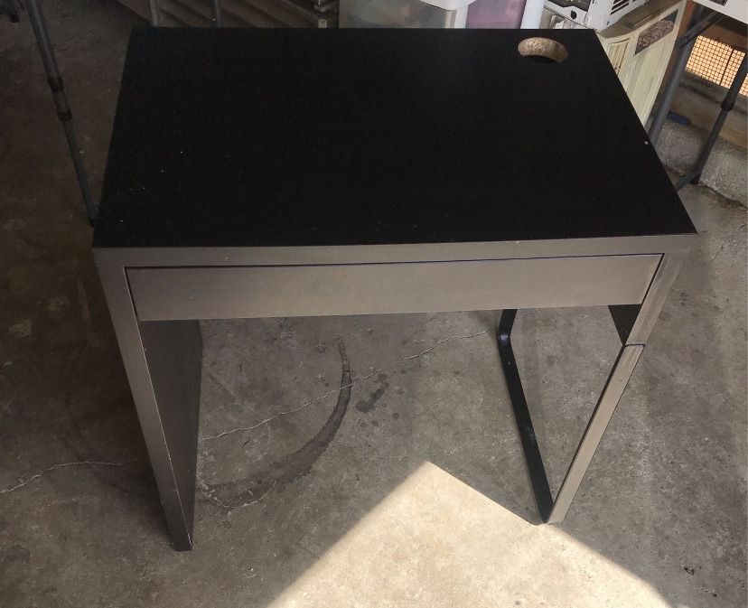 Small Desk