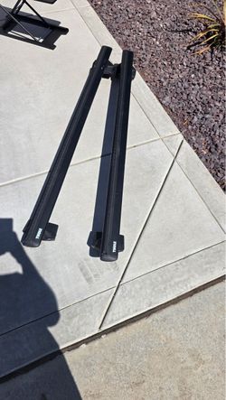 Thule crossbars