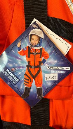 Kids astronaut costume size 5–6 and 3–4