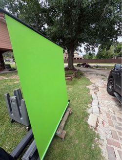 Green screens