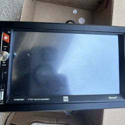 Dual 7 Inch Touch Screen Head Unit