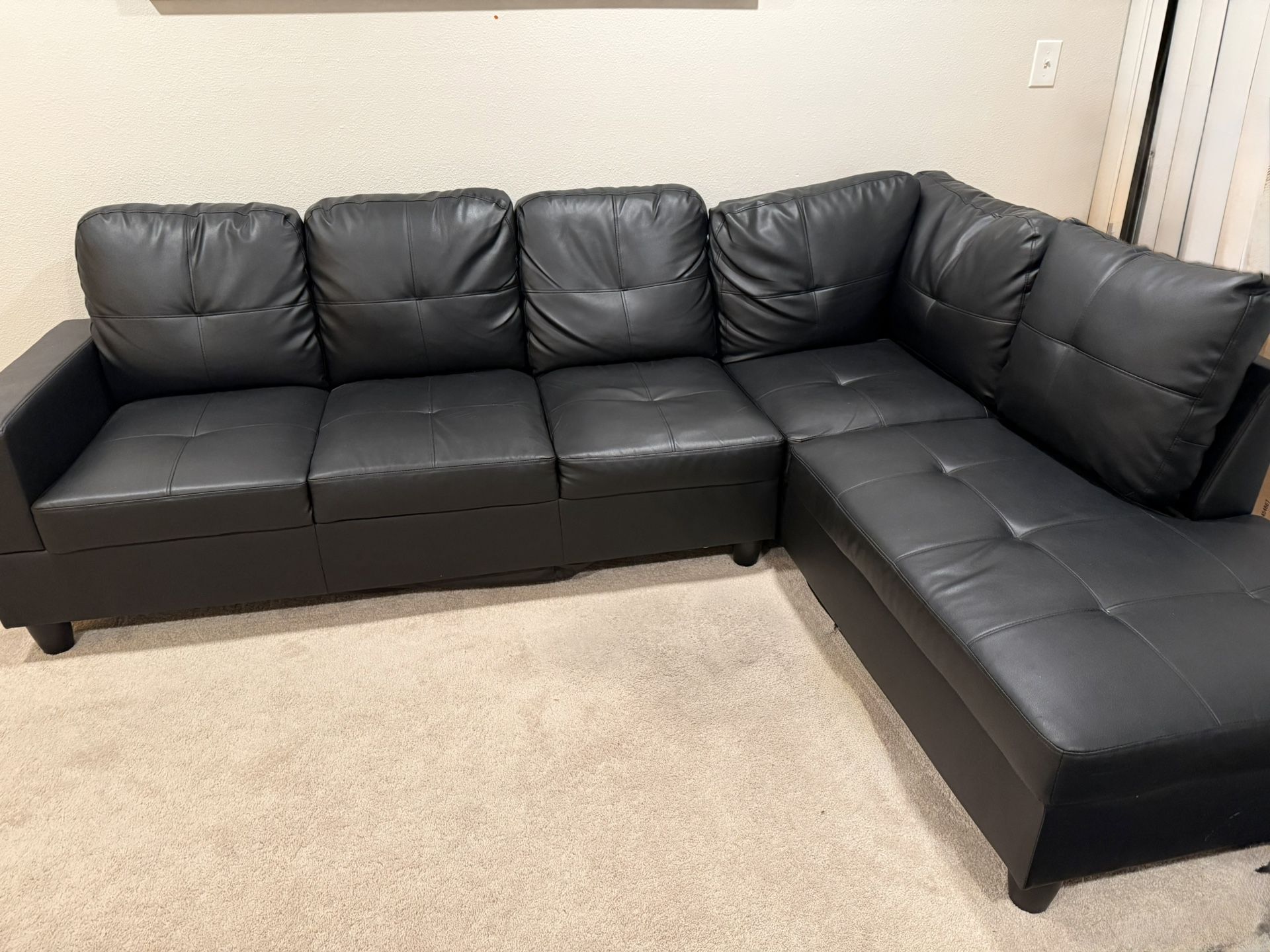 Leather Sectional Couch 