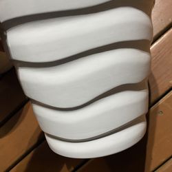 Set Of 2 Ceramic Pots 8” 