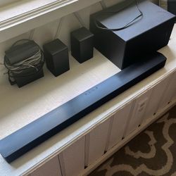 Samsung Sound Bar And Speakers 