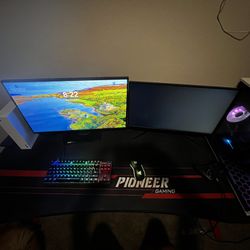 Gaming Desk with Big Mousepad (obo)