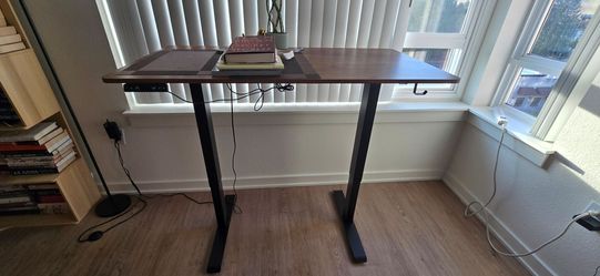 Electric  Adjustable Standing Desk