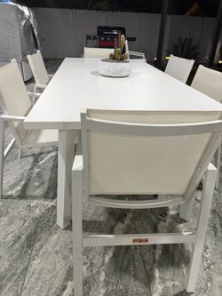 Outdoor dinning set