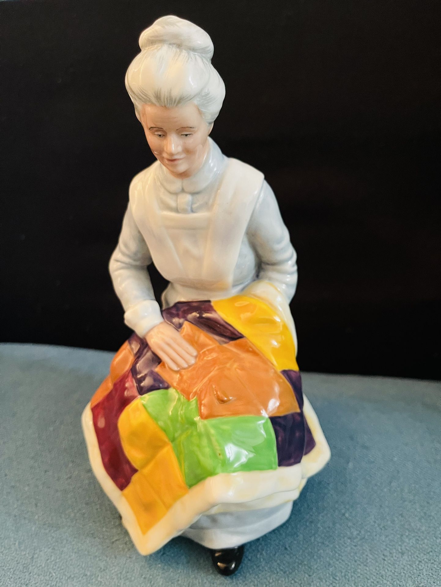 Royal Doulton Eventide HN2814 English Bone China Porcelain Figurine