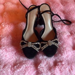 cute Forever 21 Heels Size 7