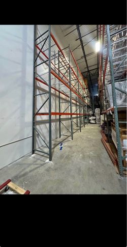 Heavy Duty Pallet Racking System