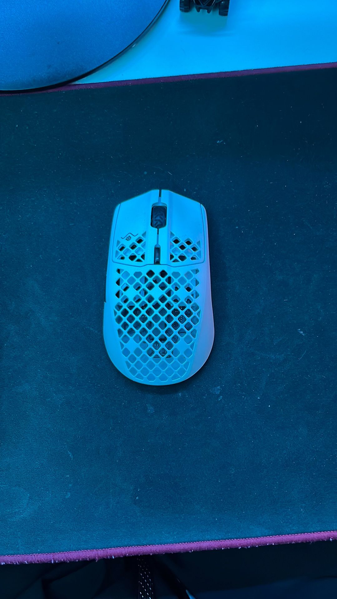 White Steelseries Aerox 3 Wired Mouse