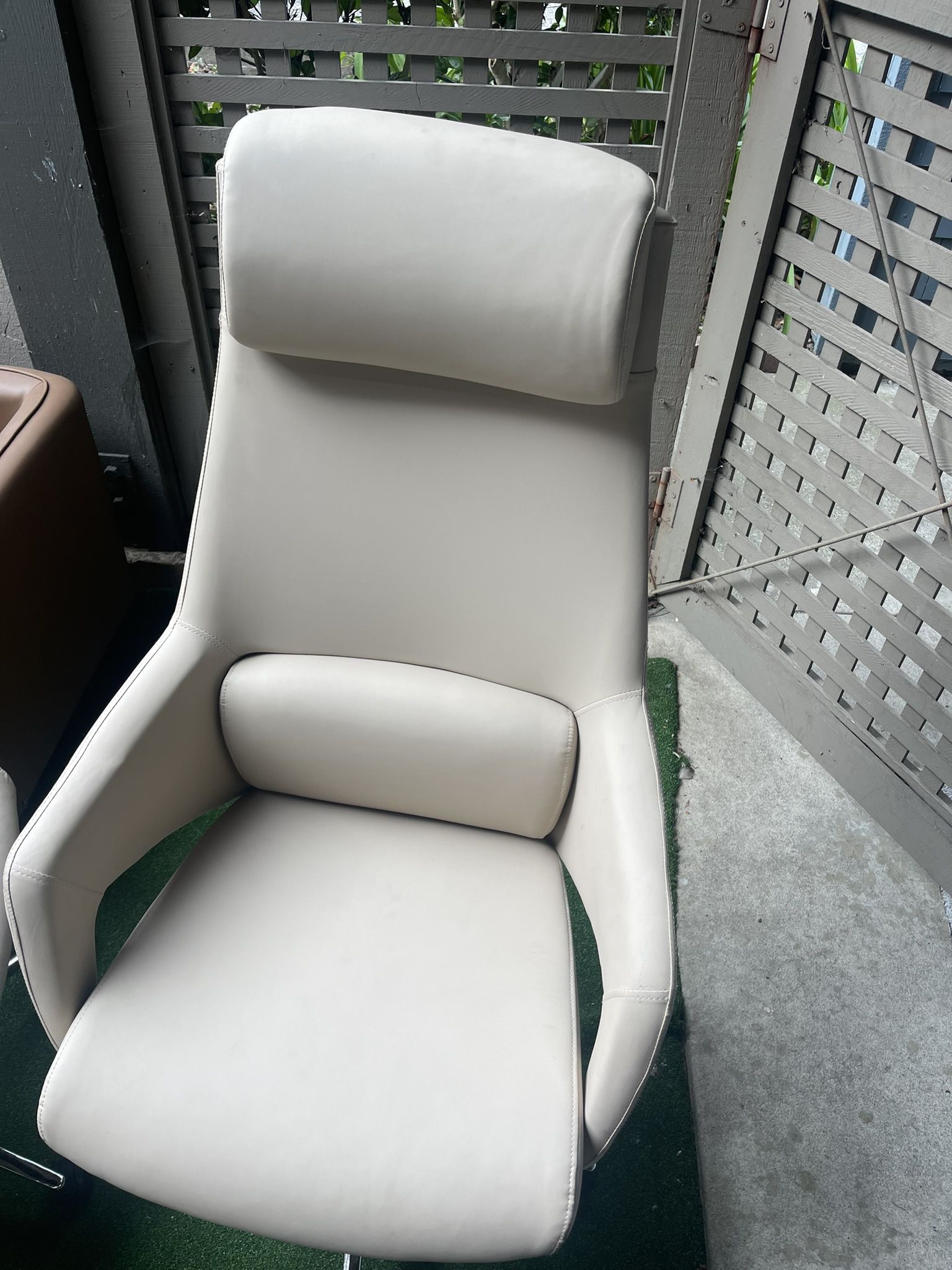 Executive Office Chair 