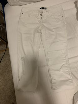 White skinny jeans size 26