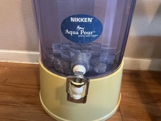 Nikken Aqua Pour gravity water system