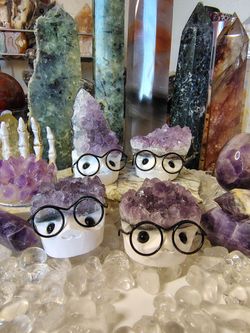 Amethyst cluster Groot guys