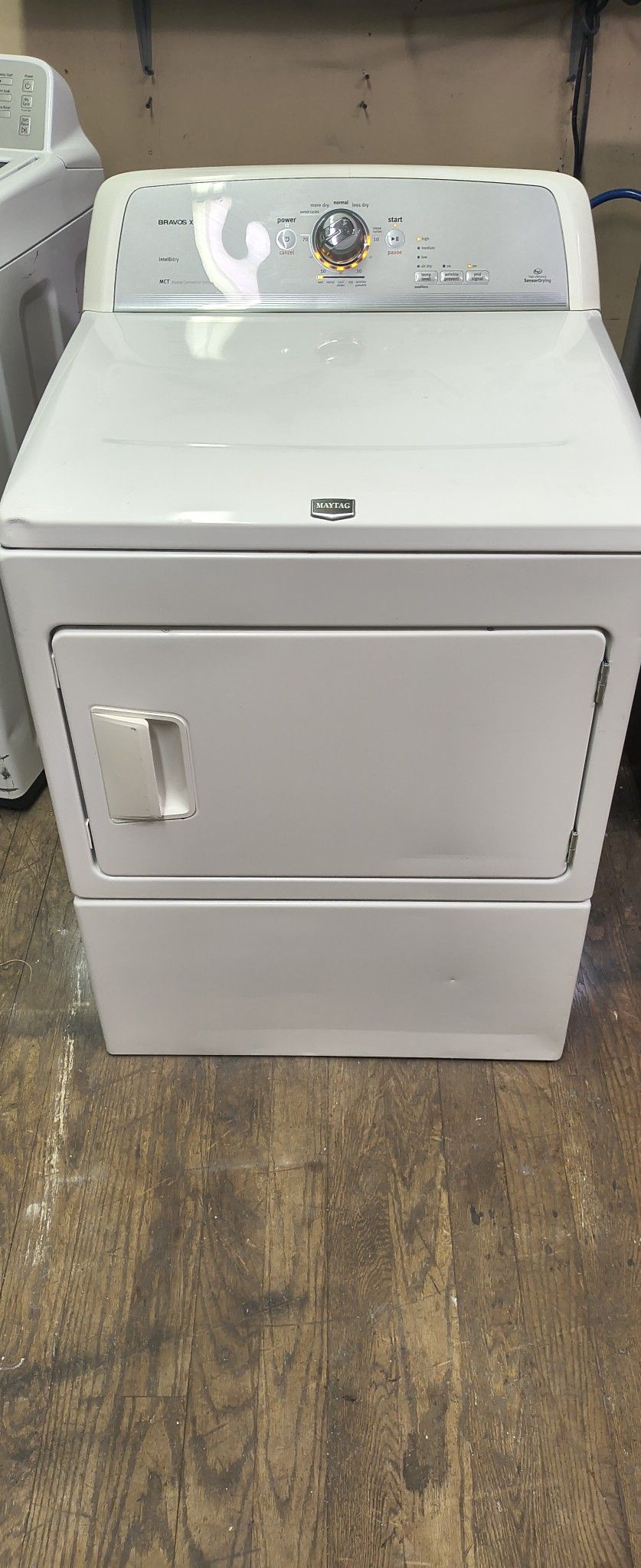 MAYTAG ELITE WHITE ELECTRIC DRYER