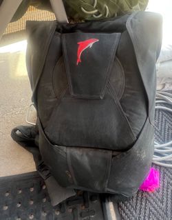 dolphin chute