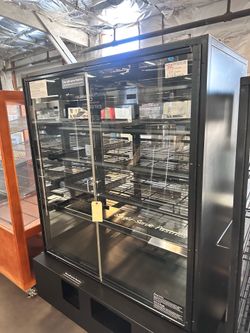 Bakery display