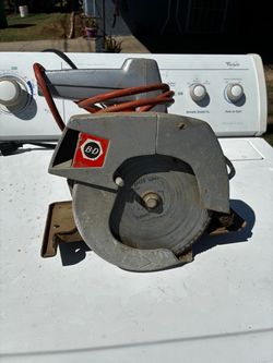 Black & Decker utility saw