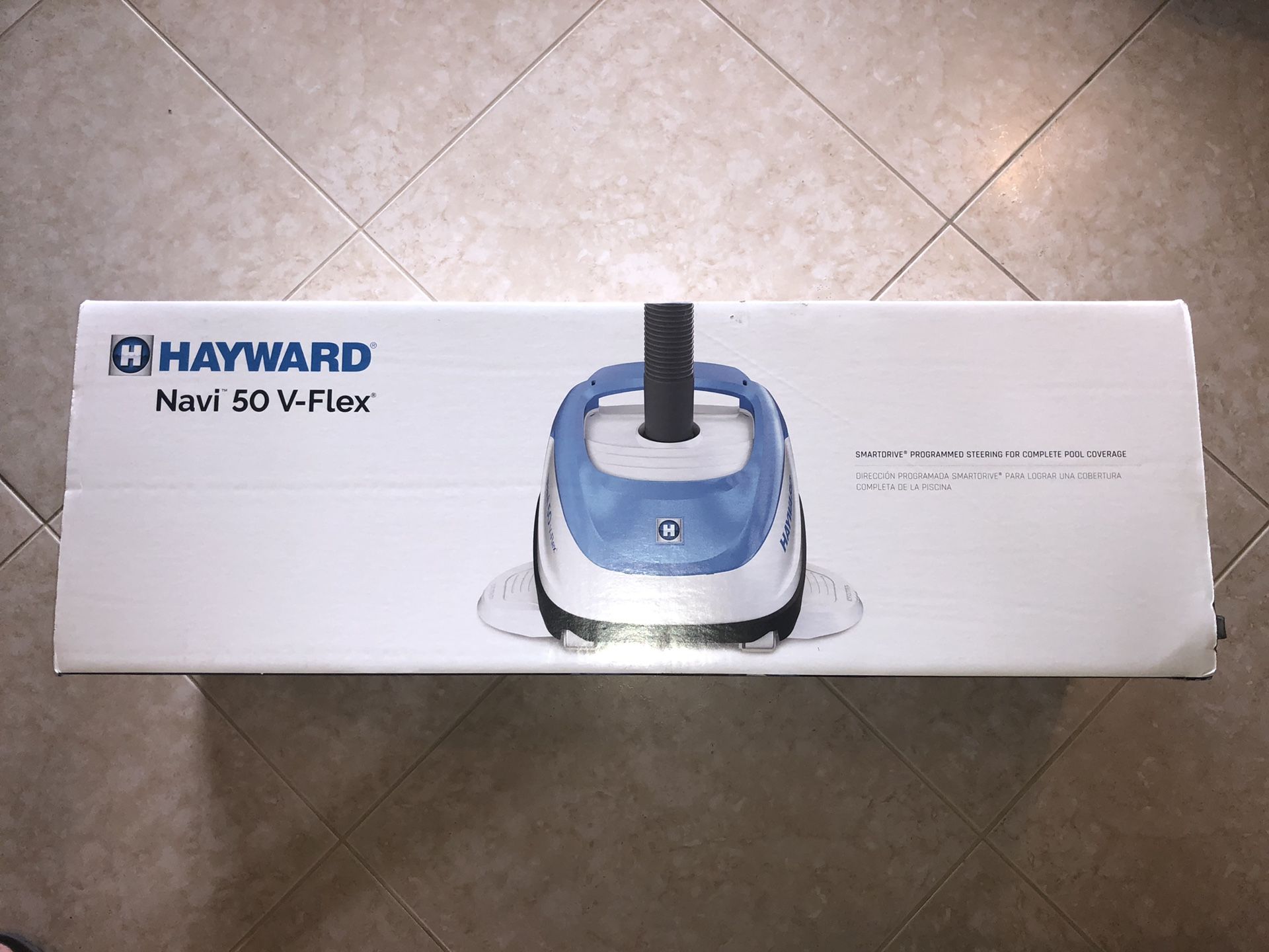 Hayward Navi 50 V-Flex Pool Vacuum
