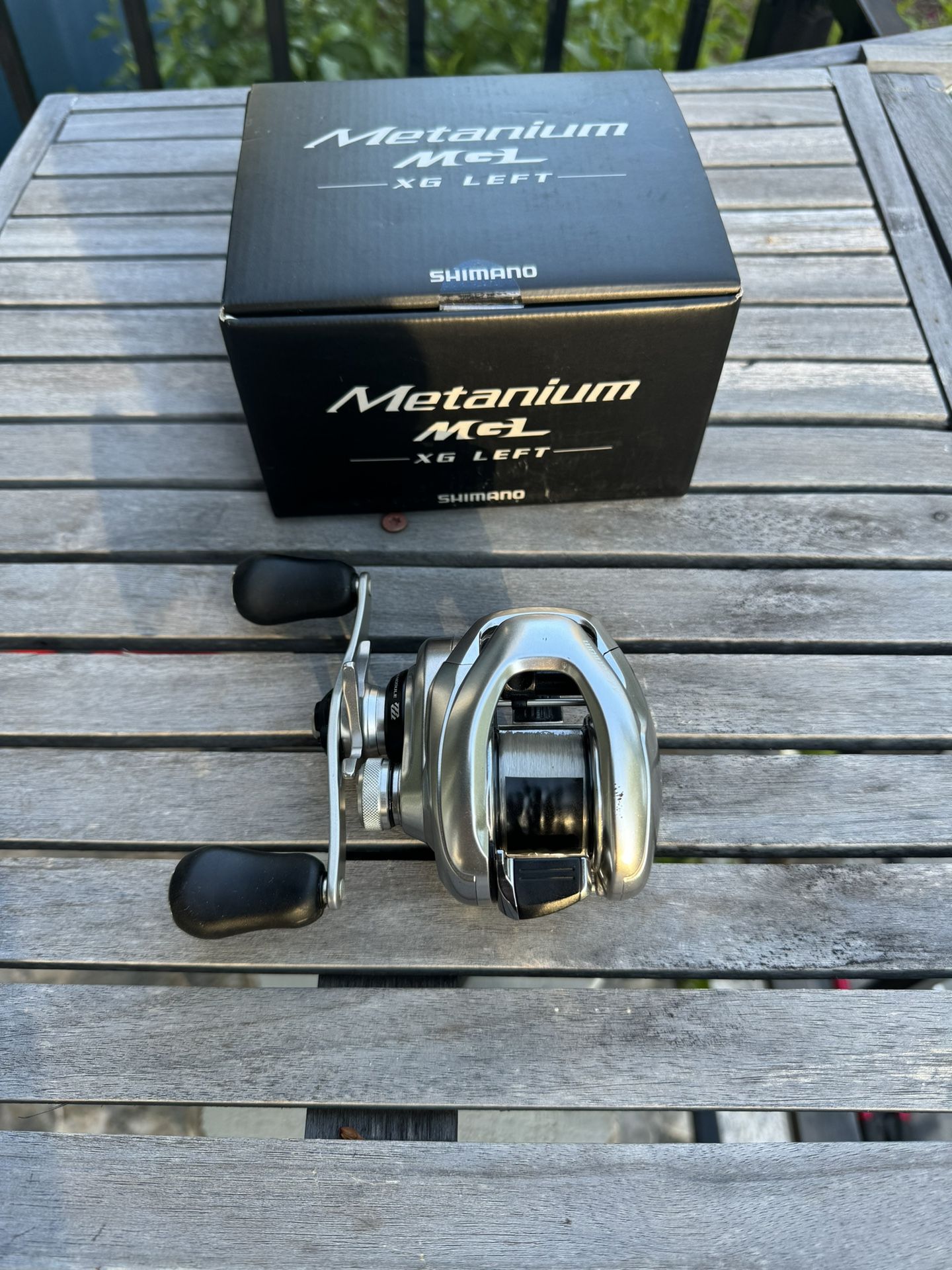 S H I M A N O Metanium Fishing Reel