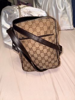 Men’s GUCCI GG Canvas Shoulder Bag Beige Silver 03136