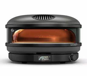 GOZNEY Arc XL Propane Outdoor Pizza Oven in Off-Black New in box