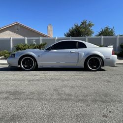 2004 Ford Mustang