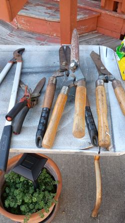 Yard tools