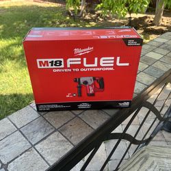 M18 Fuel 18v Lithium-ion Brushless Cordless 1 in., SDS-Plus Model #2912-