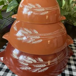 3 Vintage Pyrex Autumn Harvest Wheat Cinderella Nesting Mixing Bowls #444, 443, 441