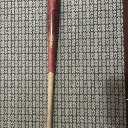 Louisville Slugger Wood Baseball Bat 