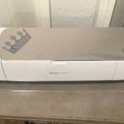Cricut Maker