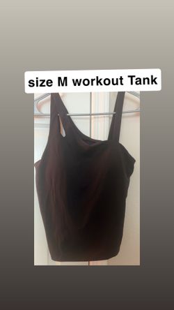 M workout tank with builtin bra