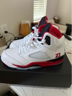 Air Jordan 5 “Fire Red” - Size 10
